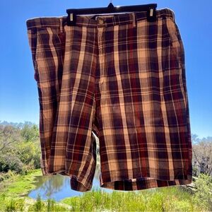 boca Classics shorts mens cotton 
SIZE 40